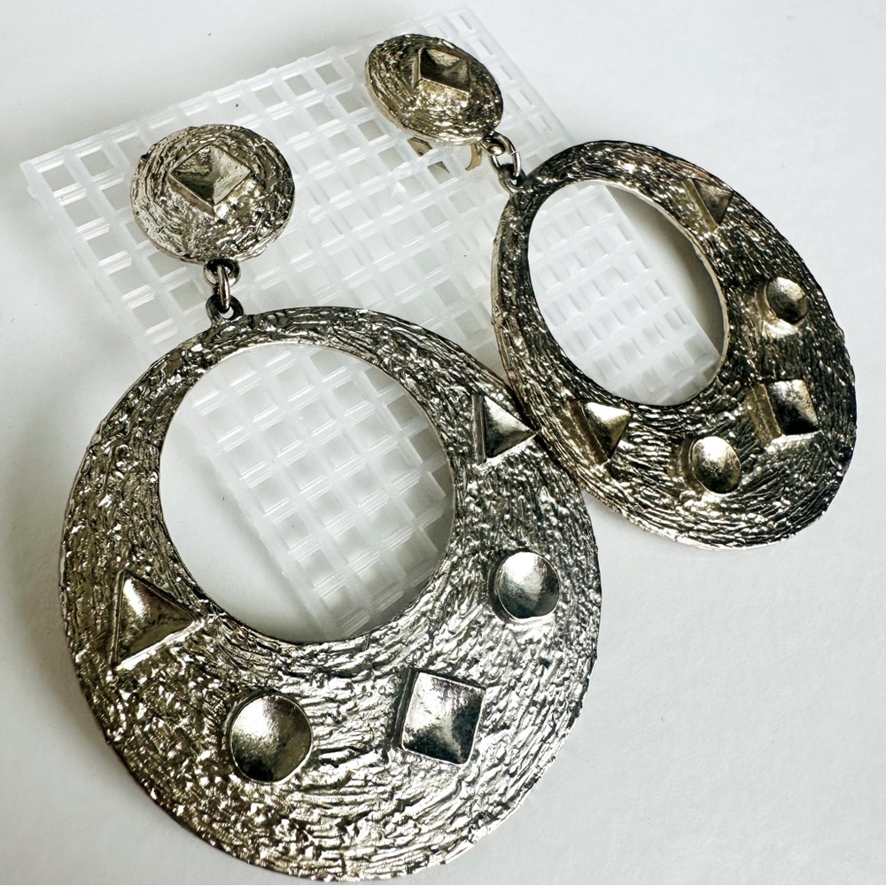 Vintage ART ModeART Silver Statement 1960s Drop Door Knocker Clip Earrings